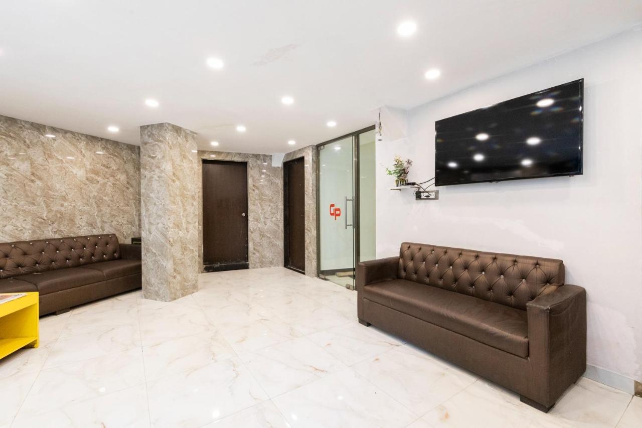 מומביי Hotel Girgoan Palace מראה חיצוני תמונה